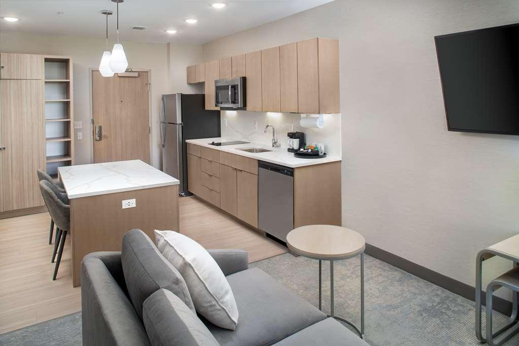 Homewood Suites By Hilton Ann Arbor Room photo